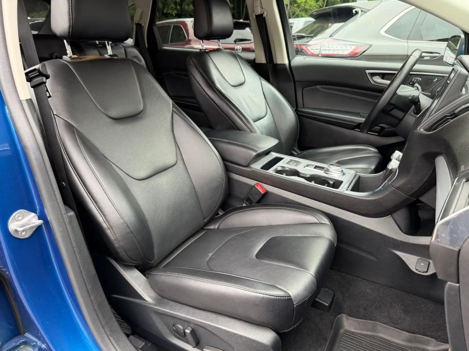 Used 2021 Ford Edge Titanium w/ Cargo Accessory Package AWD/4WD image 16