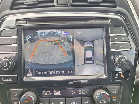 Used 2017 Nissan Maxima Platinum image 34