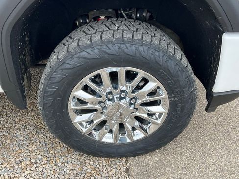 Used 2022 GMC Sierra 2500 Denali w/ Denali Ultimate Package image 10