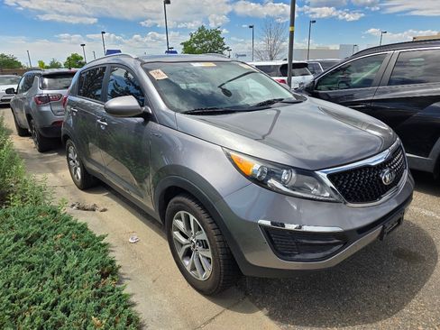Used 2016 Kia Sportage LX w/ Option Group 017 AWD/4WD image 6