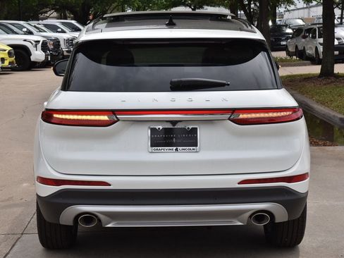 New 2026 Lincoln Corsair Reserve image 8