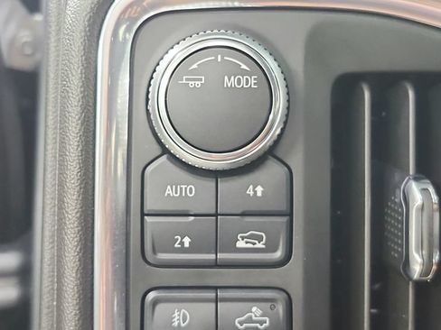 Used 2020 GMC Sierra 1500 Elevation w/ Elevation Value Package AWD/4WD image 27