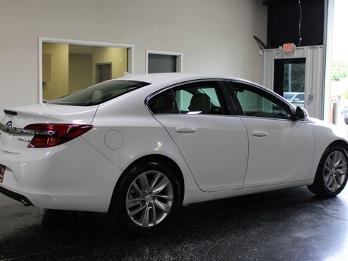 Used 2014 Buick Regal FWD image 3