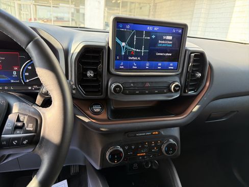 Used 2024 Ford Bronco Sport Outer Banks w/ Tech Package AWD/4WD image 22