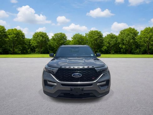 Used 2023 Ford Explorer ST w/ Equipment Group 401A AWD/4WD image 4