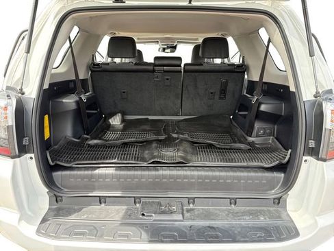 Used 2024 Toyota 4Runner SR5 Premium w/ Moonroof Package AWD/4WD image 12