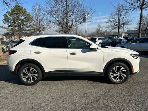 Used 2022 Buick Envision Essence w/ Safety Package image 8