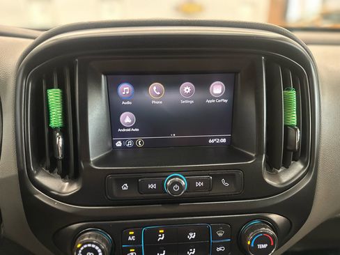 Used 2020 Chevrolet Colorado W/T w/ WT Convenience Package image 18