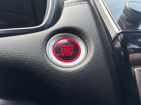 Used 2018 Honda CR-V Touring image 26