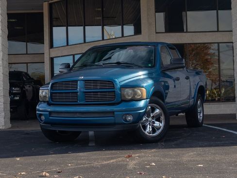 Used 2004 Dodge Ram 1500 Truck SLT w/ Quad Cab Value Group image 10