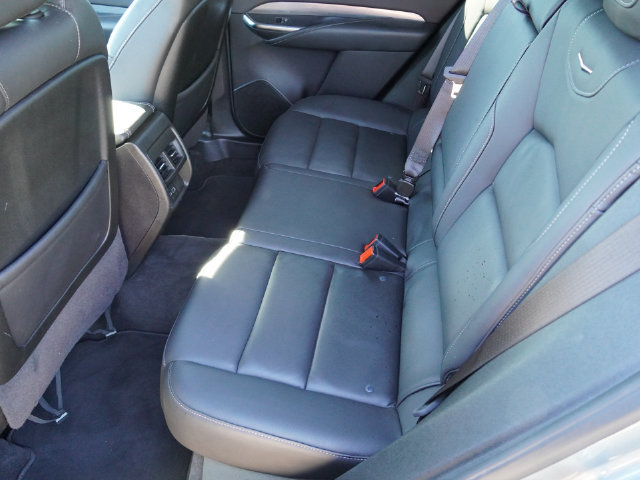 Used 2025 Cadillac XT4 Premium Luxury FWD image 24