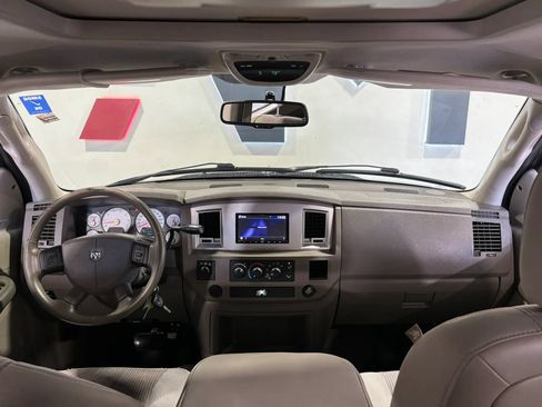 Used 2007 Dodge Ram 1500 Truck SLT w/ Trailer Tow Group AWD/4WD image 10