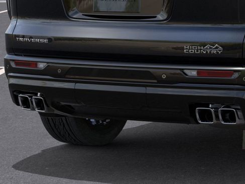 New 2026 Chevrolet Traverse High Country w/ LPO, Floor Liner Package image 45