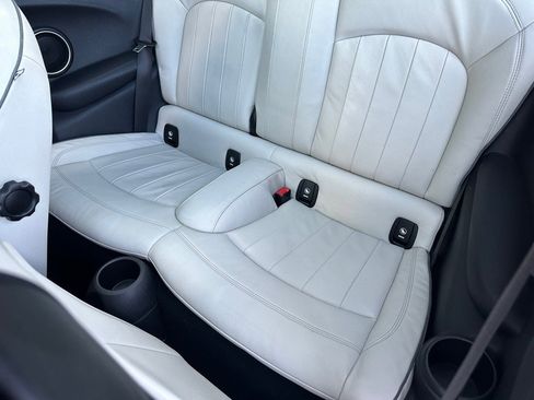 Used 2015 MINI Cooper S image 15