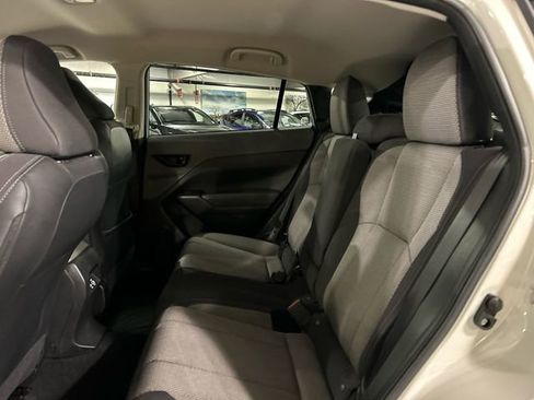 Used 2024 Subaru Crosstrek 2.0i Premium image 21