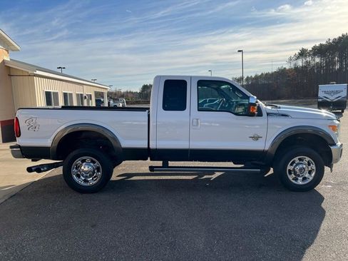 Used 2016 Ford F250 Lariat w/ Chrome Package AWD/4WD image 4