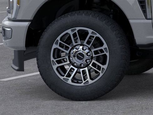 New 2025 Ford F250 Platinum w/ Platinum Plus Package image 19