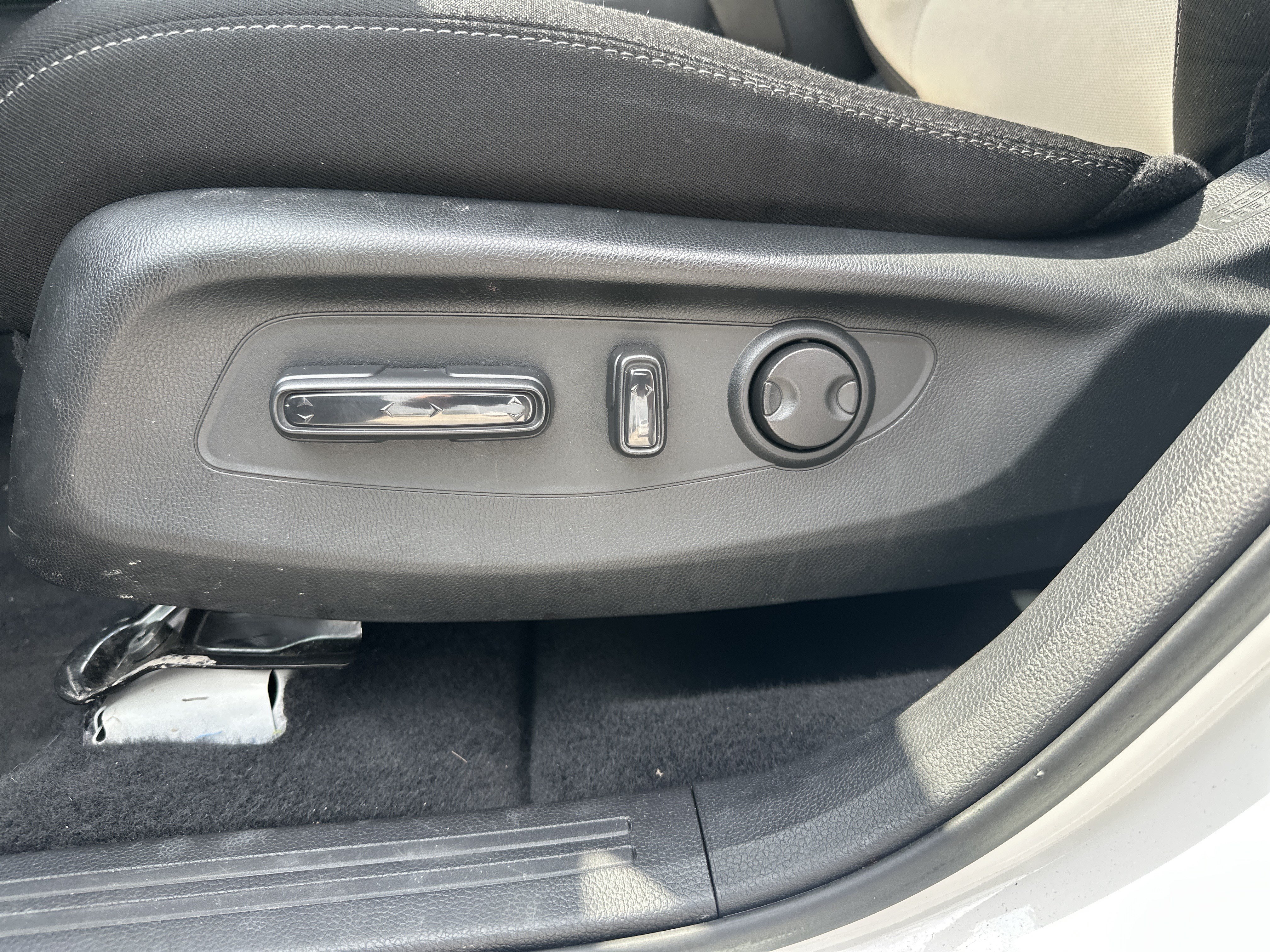 Certified 2024 Honda CR-V EX image 14