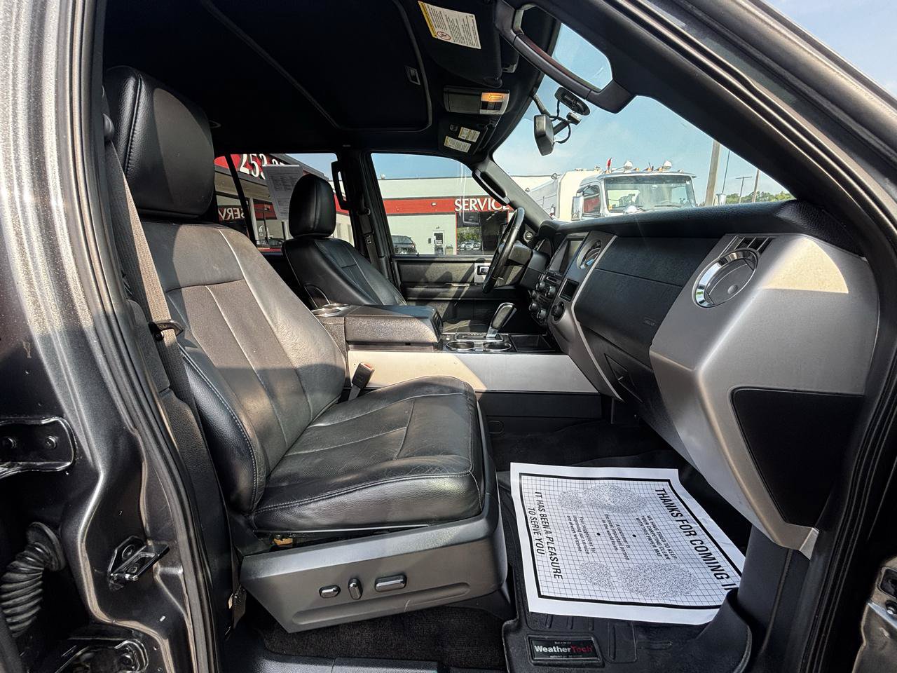 Used 2015 Ford Expedition Limited AWD/4WD image 10