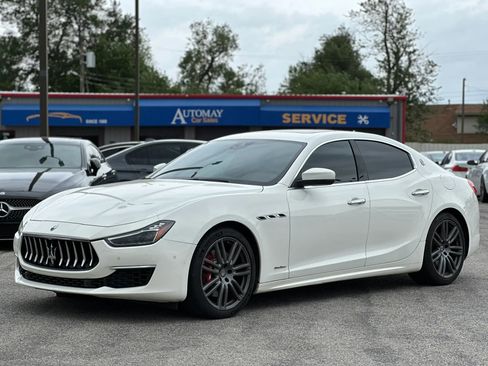 Used 2018 Maserati Ghibli S GranLusso RWD image 1