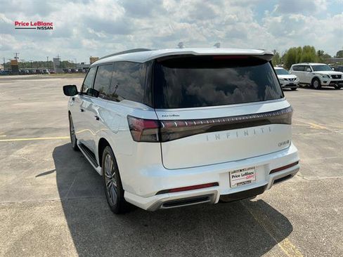 Used 2025 INFINITI QX80 Sensory image 16