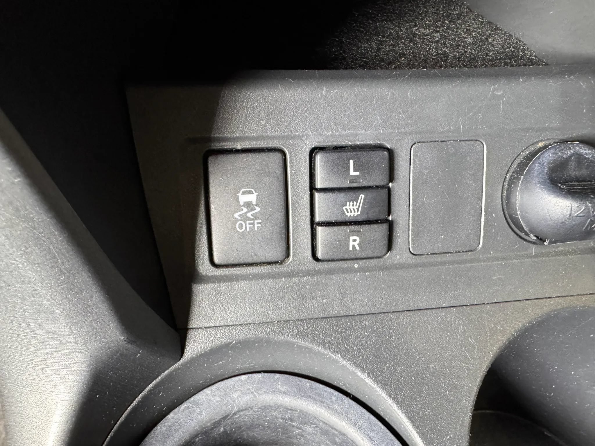 Used 2010 Toyota RAV4 Limited FWD image 46