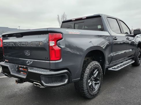 Used 2019 Chevrolet Silverado 1500 LT Trail Boss image 18