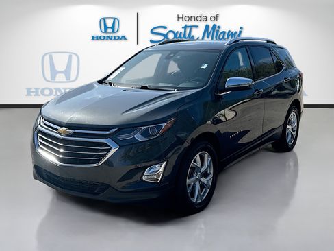 Used 2020 Chevrolet Equinox Premier image 3