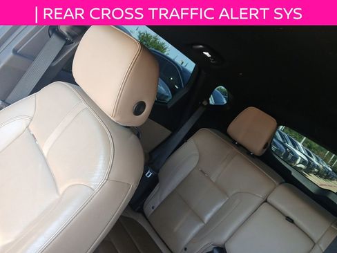 Used 2020 Chevrolet Blazer Premier w/ Driver Confidence II Package image 16