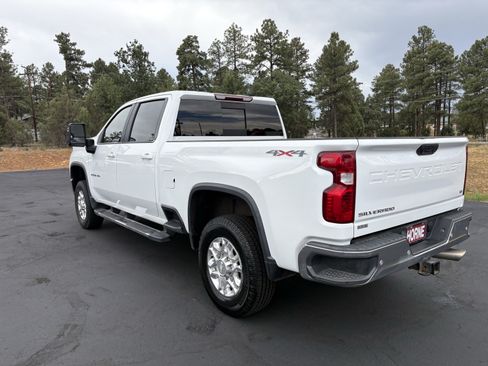 Used 2020 Chevrolet Silverado 2500 LT w/ All Star Edition AWD/4WD image 9