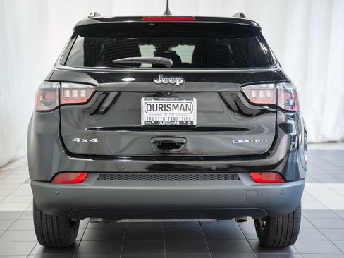 Certified 2025 Jeep Compass Limited AWD/4WD image 5