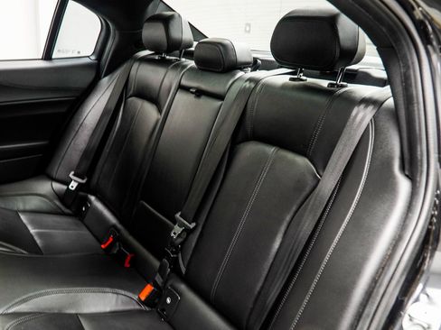 Used 2022 Alfa Romeo Giulia Ti image 37