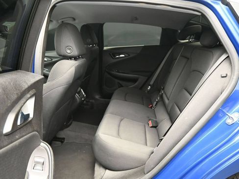 Used 2023 Chevrolet Malibu LT FWD image 23