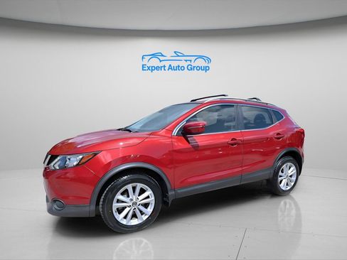 Used 2019 Nissan Rogue Sport SV FWD image 4