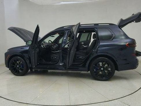Used 2026 BMW X7 xDrive40i w/ M Sport Package image 78