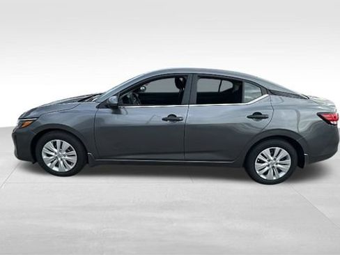 New 2025 Nissan Sentra S image 4