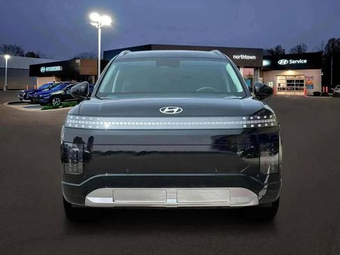 New 2026 Hyundai Ioniq 9 SEL AWD/4WD image 12