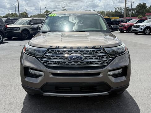 Used 2021 Ford Explorer Limited w/ Equipment Group 301A RWD image 9