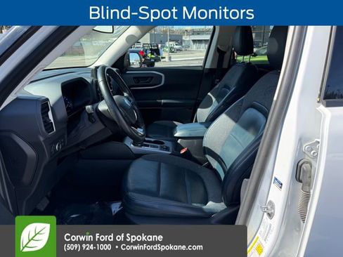 Used 2022 Ford Bronco Sport Outer Banks w/ Tech Package image 3