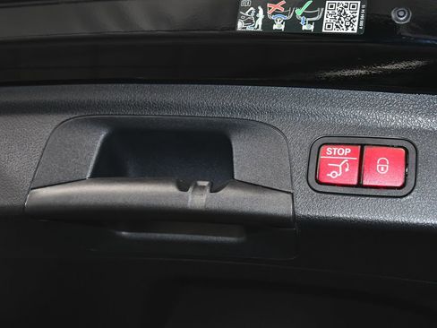 Used 2024 Mercedes-Benz GLE 450 4MATIC image 68