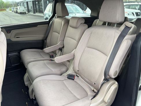 Used 2019 Honda Odyssey EX image 14