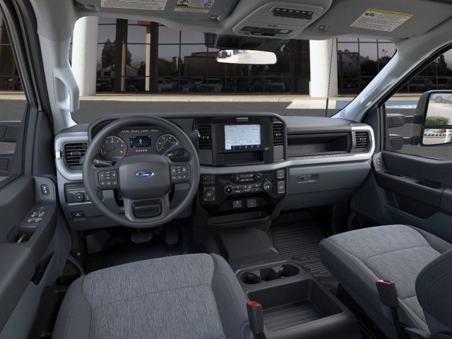 New 2025 Ford F350 XL w/ XL Chrome Package AWD/4WD image 9