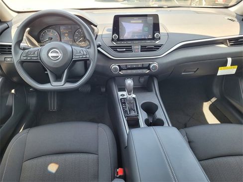 New 2025 Nissan Altima 2.5 S image 7