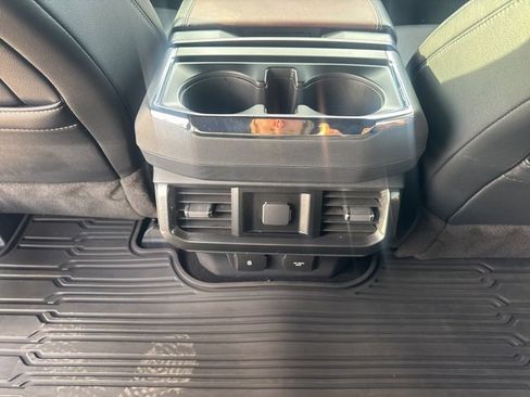Used 2023 Ford F150 Lariat image 10