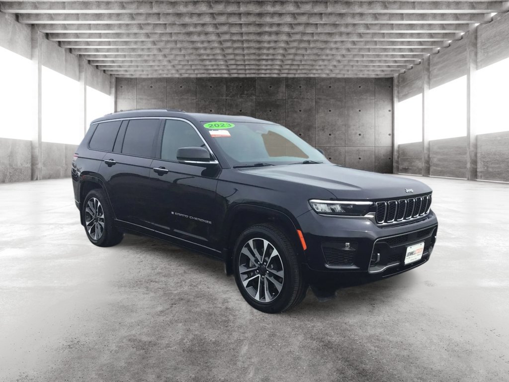 Used 2023 Jeep Grand Cherokee L Overland AWD/4WD image 3