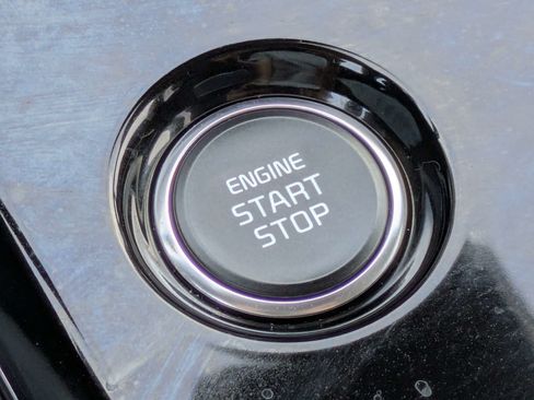 Certified 2025 Kia Sportage EX AWD/4WD image 36