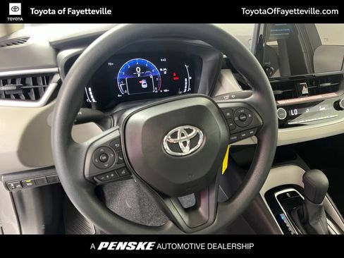 Used 2026 Toyota Corolla LE FWD image 26