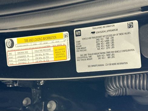 Used 2023 GMC Yukon Denali Ultimate AWD/4WD image 38