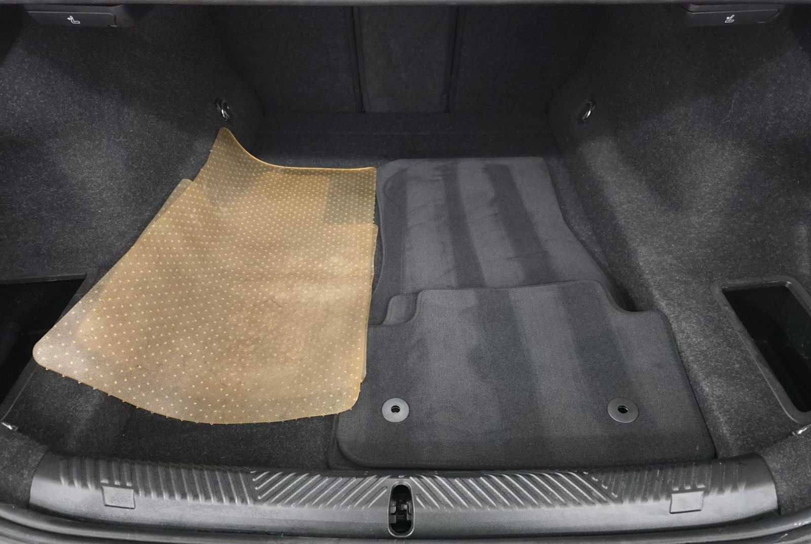 Used 2025 BMW 540i xDrive w/ Premium Package AWD/4WD image 13