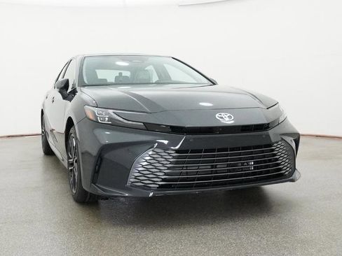 New 2026 Toyota Camry XLE AWD/4WD image 18